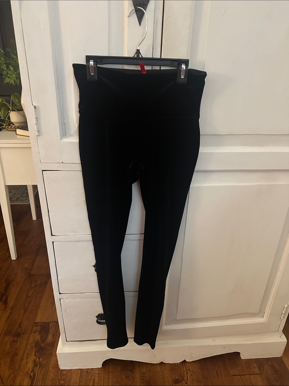 Spanx High-Waist Black Velvet Leggings size medium